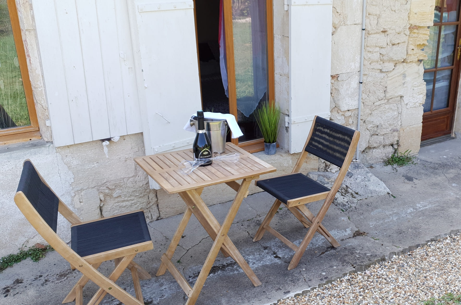 Suite Margaux — salon extérieur privatif